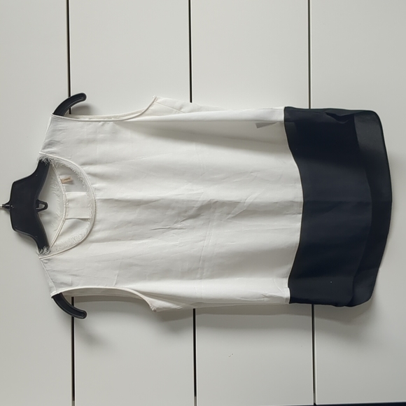 Tahari color block shell with neck detail, black and white, XS - Picture 1 of 5